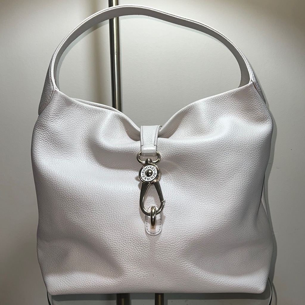 Euc - Dooney & Bourke Pebble Grain Leather Logo Lock Bag